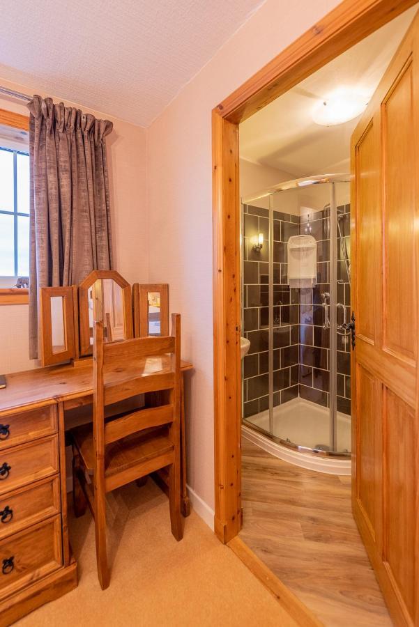 Benview Bed And Breakfast & Luxury Lodge, Isle Of North Uist Paible Dış mekan fotoğraf